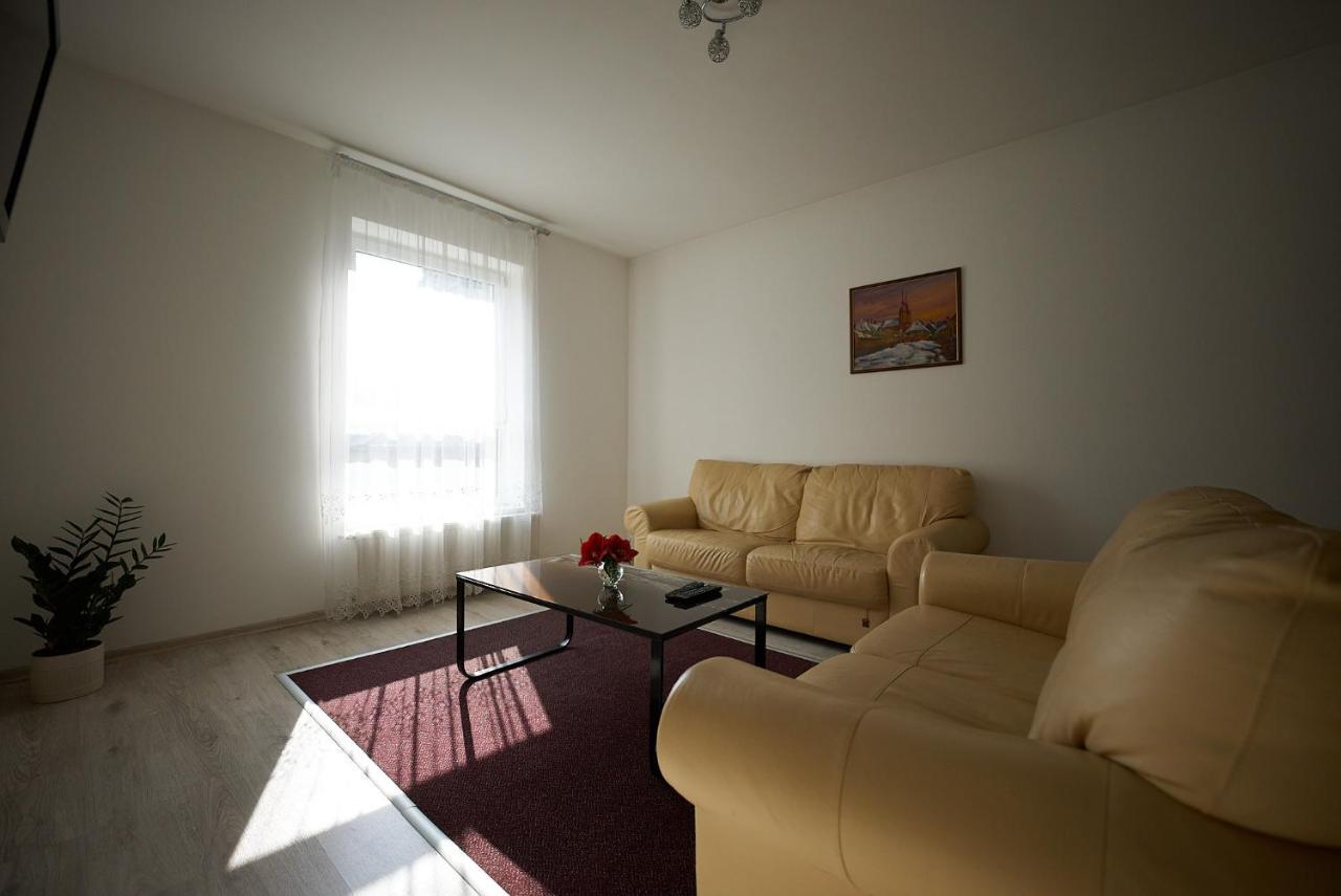 Dependance Patriot Trnava Hotel Exterior photo